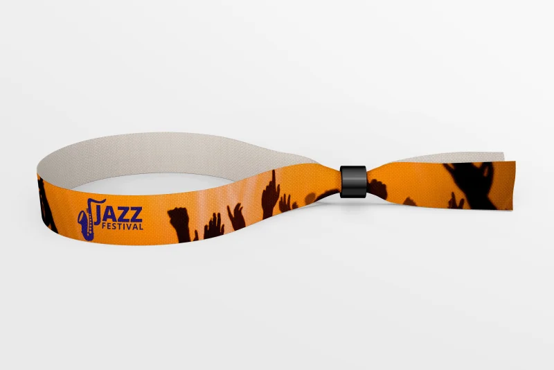 Festivalarmband i polyester med fullfärgstryck och lås.